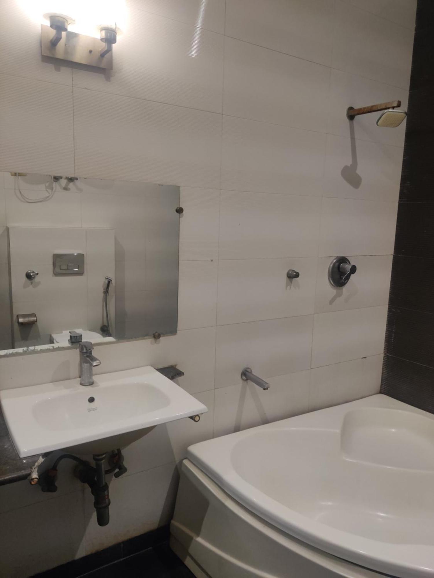 Hotel Delhi Airport Plaza Igi Airport Yeni Delhi Dış mekan fotoğraf