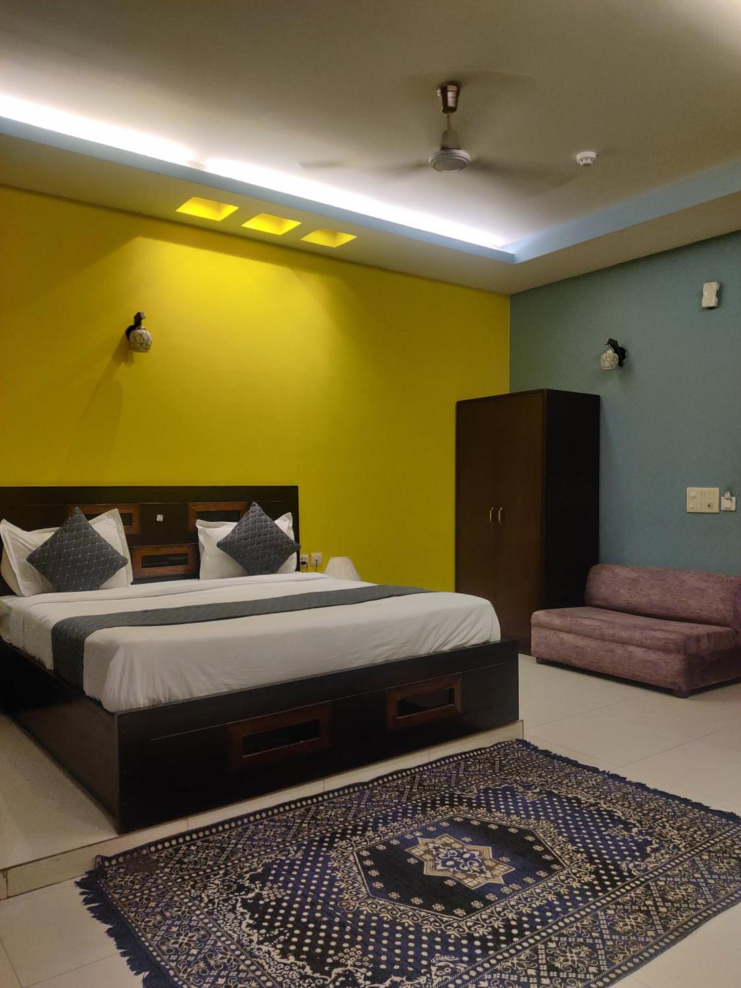 Hotel Delhi Airport Plaza Igi Airport Yeni Delhi Dış mekan fotoğraf