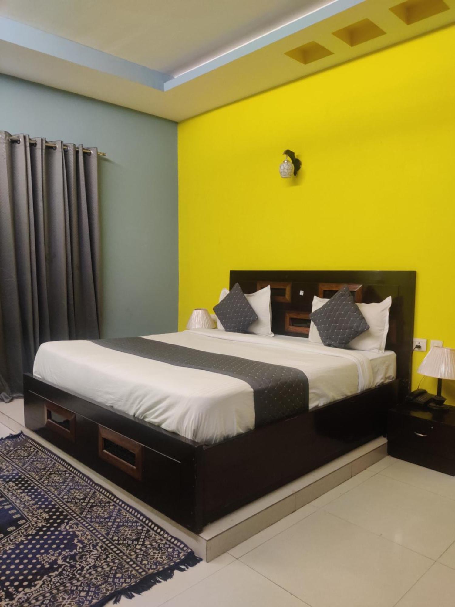 Hotel Delhi Airport Plaza Igi Airport Yeni Delhi Dış mekan fotoğraf