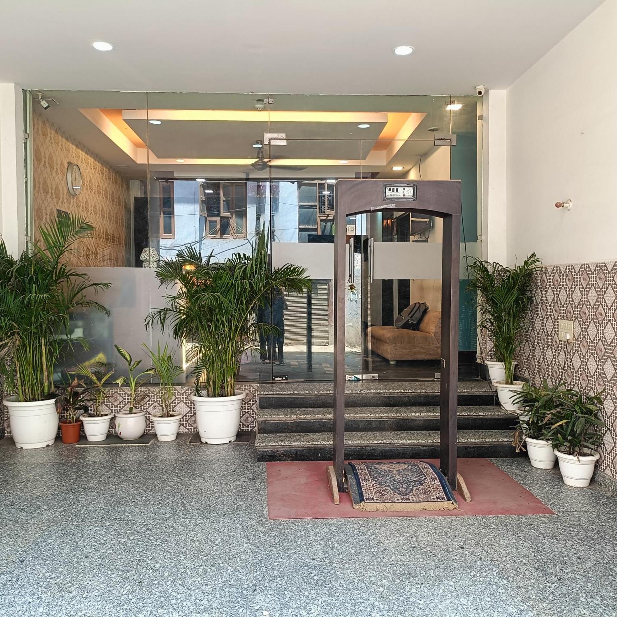Hotel Delhi Airport Plaza Igi Airport Yeni Delhi Dış mekan fotoğraf