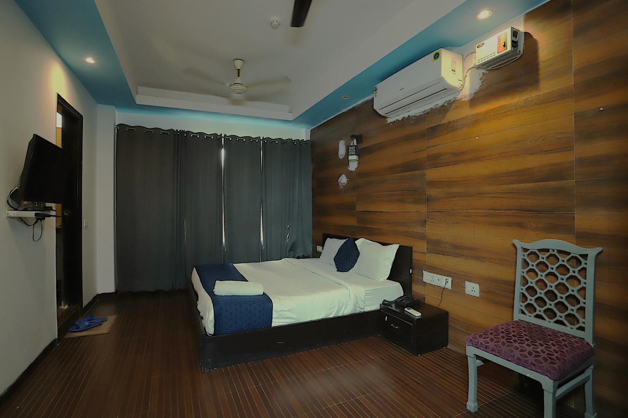 Hotel Delhi Airport Plaza Igi Airport Yeni Delhi Dış mekan fotoğraf