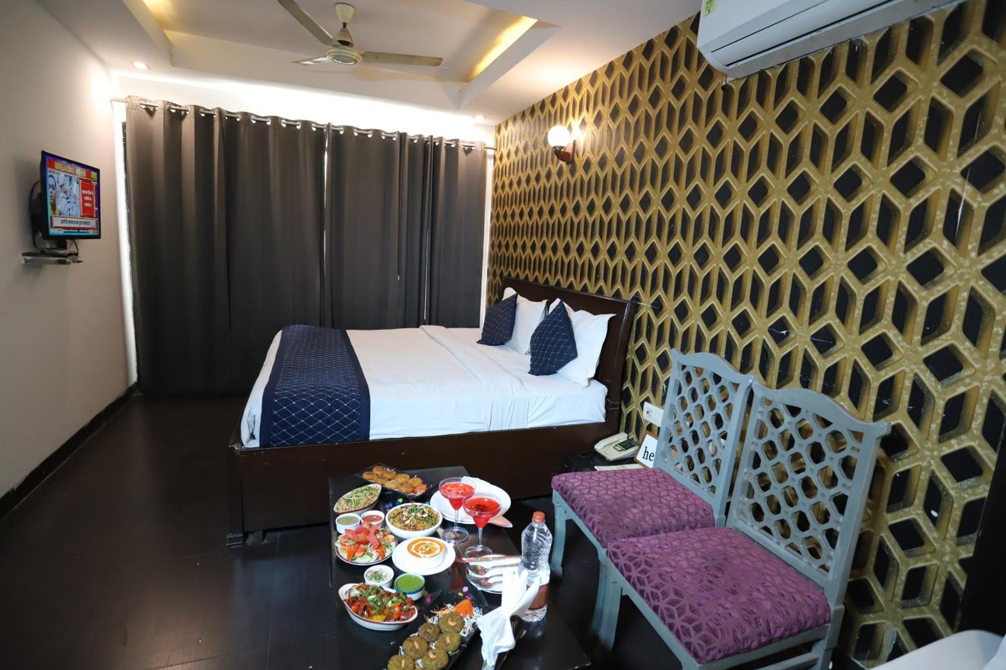 Hotel Delhi Airport Plaza Igi Airport Yeni Delhi Dış mekan fotoğraf